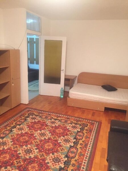 Titan Garsoniera 42 mp